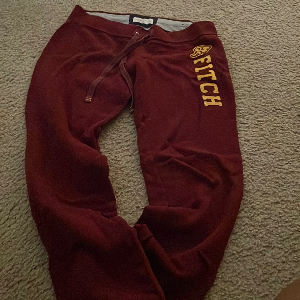 Abercrombie and fitch Burgundy joggers/sweat pant